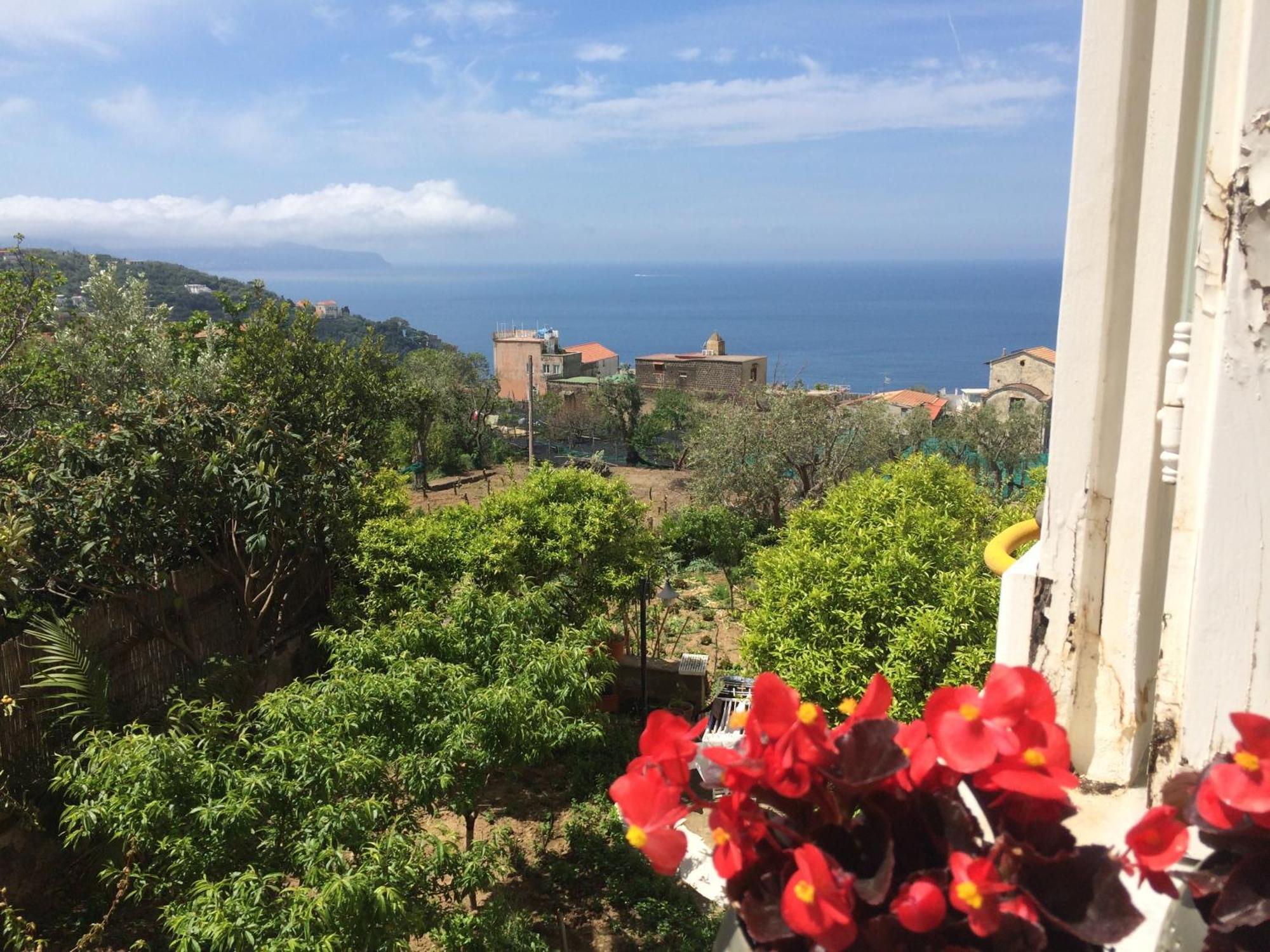 Bed and Breakfast Relais Il Pennino Масса-Лубренсе Номер фото