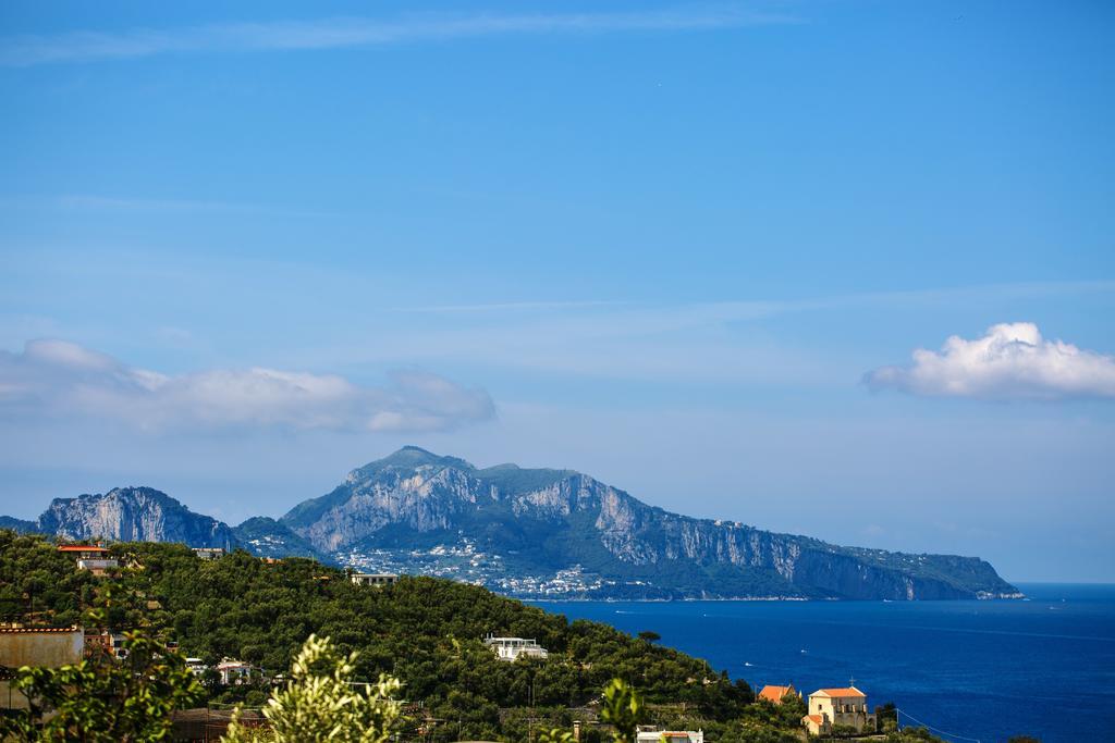 Bed and Breakfast Relais Il Pennino Масса-Лубренсе Екстер'єр фото